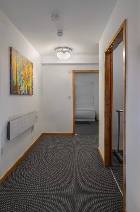 Super Spacious Church Conversion Close To Tower Blackpool Exterior photo